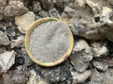 Load image into Gallery viewer, Black Copal Resin (Colombia)